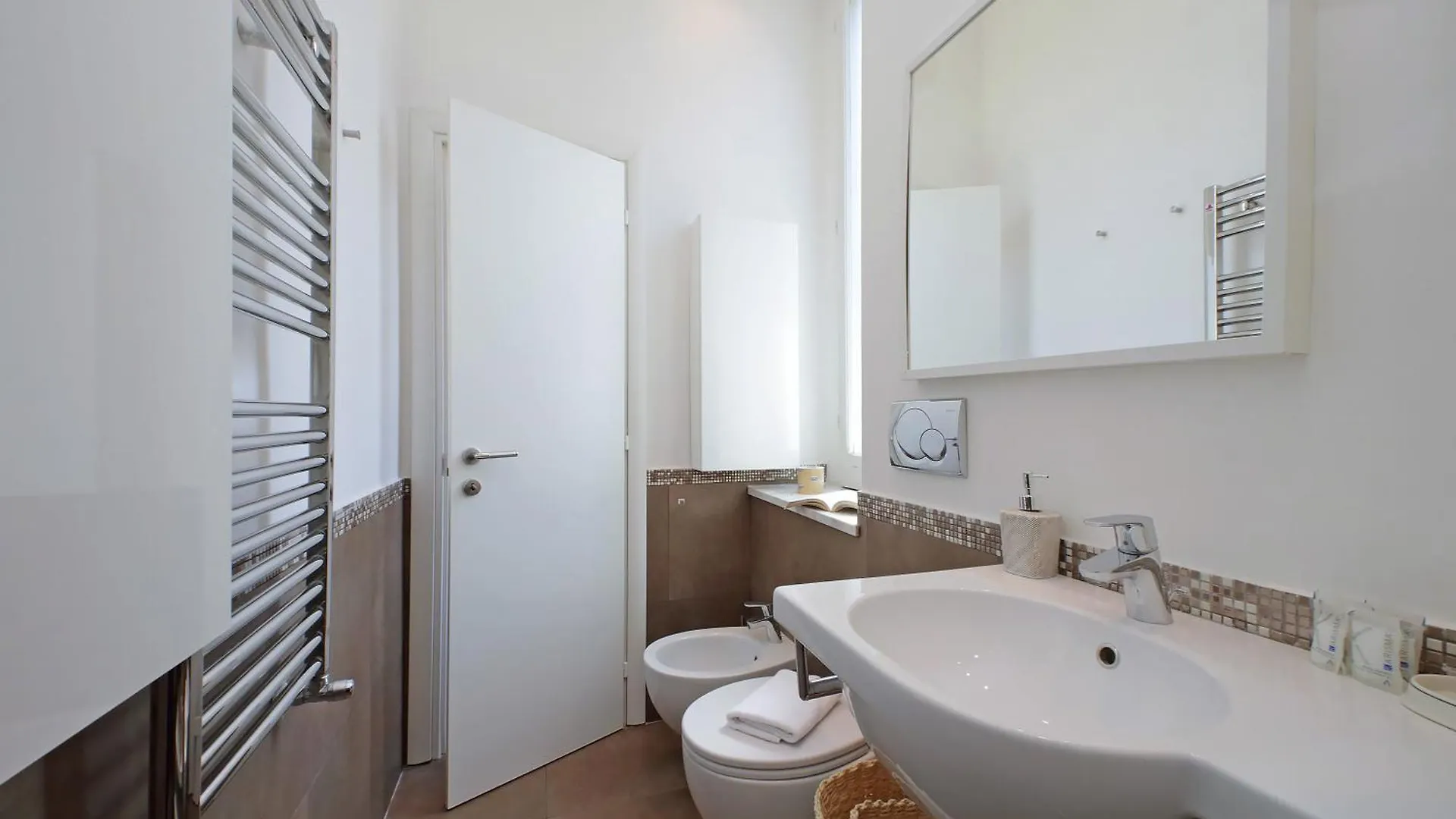 4Bnb - Angelo Emo Rome Apartment