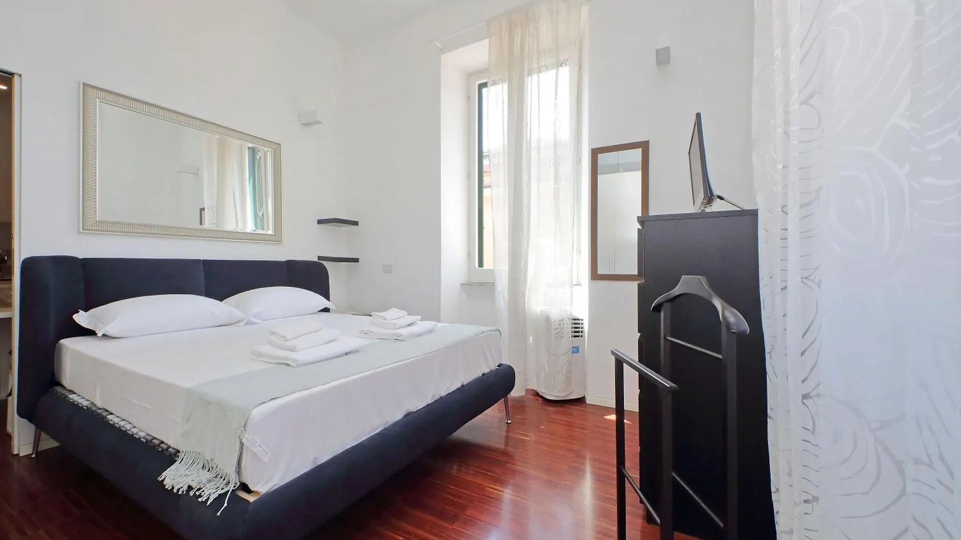 Apartment 4Bnb - Angelo Emo Rom Italien